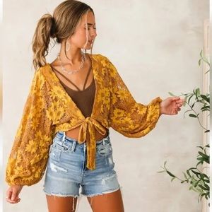 HYFVE Floral Lace Crop Top- Womens Sz S